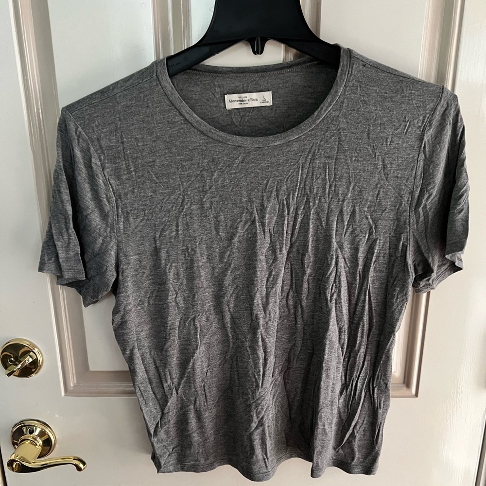 Gray Crew Neck T-Shirt Crop